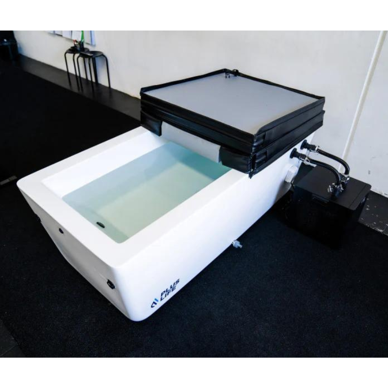 PlusLife Commercial Ice Bath Fully Assembled with Insulated cover half use in health club 2.png