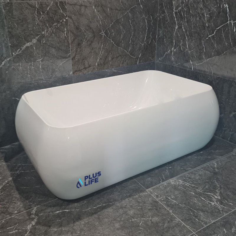 PlusLife XL Ice Bath in bathroom 2.png